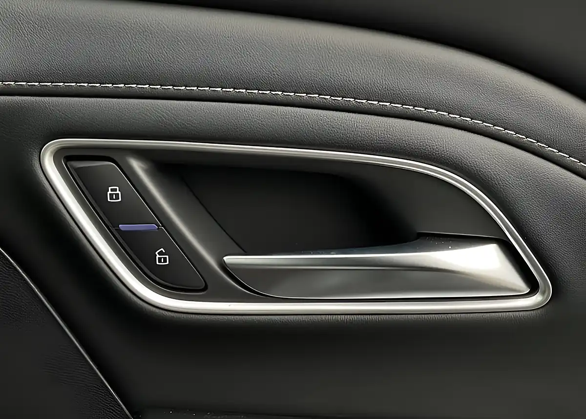 Used MG ZS Trophy Black - Interior and Exterior details 17