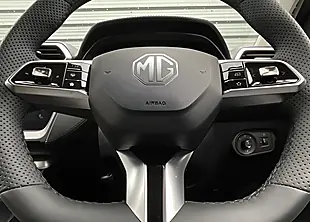Used MG ZS Trophy Black - Interior and Exterior details 20
