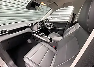 Used MG Zs Trophy Silver - Interior and Exterior details 14