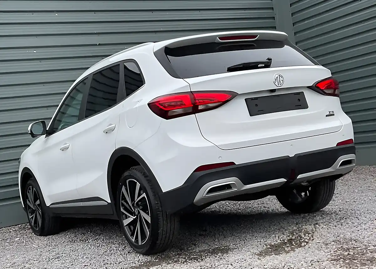 Used MG Zs Trophy White - Interior and Exterior details 14