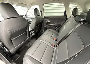 Used MG Zs Trophy White - Interior and Exterior details 17