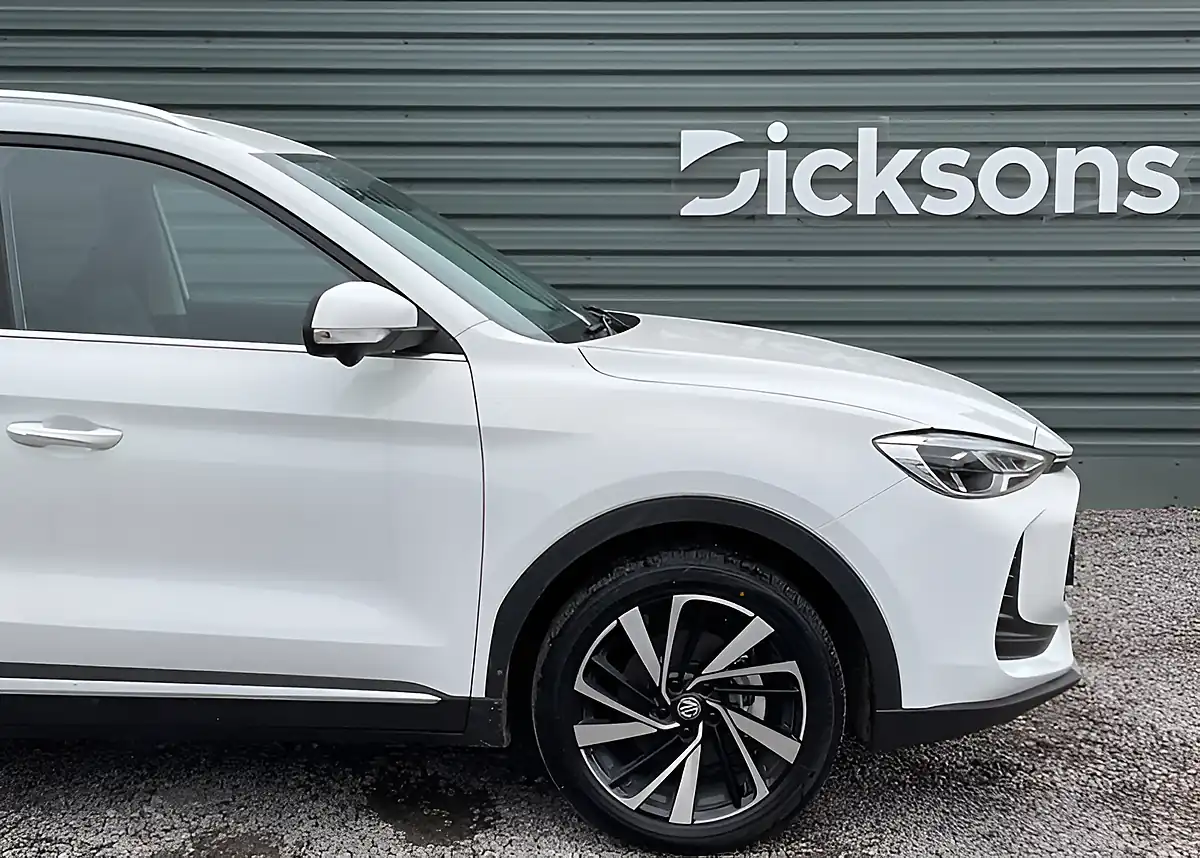 Used MG Zs Trophy White - Interior and Exterior details 3