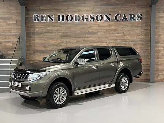 Mitsubishi L200 Barbarian 2.4 DI-D