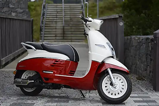 Peugeot Django 125 Sport