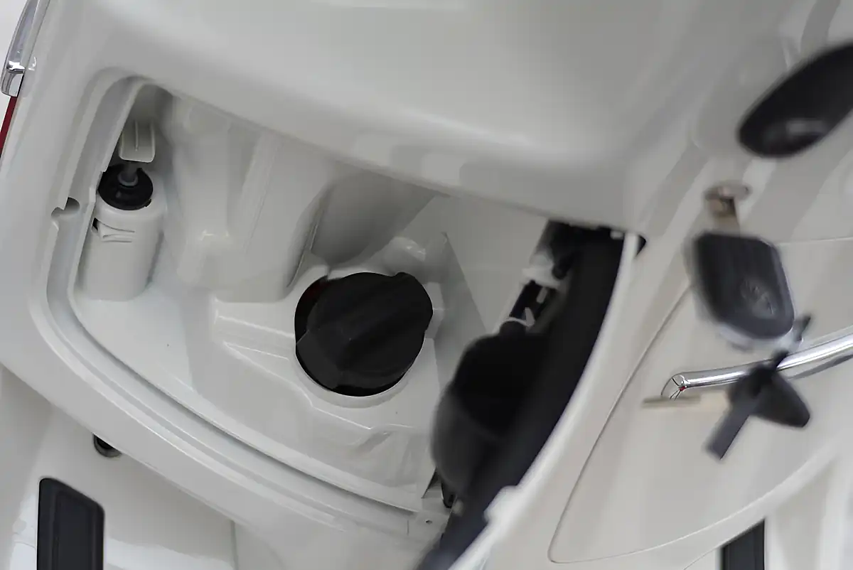 Used Peugeot Django Sport - Interior and Exterior details 10