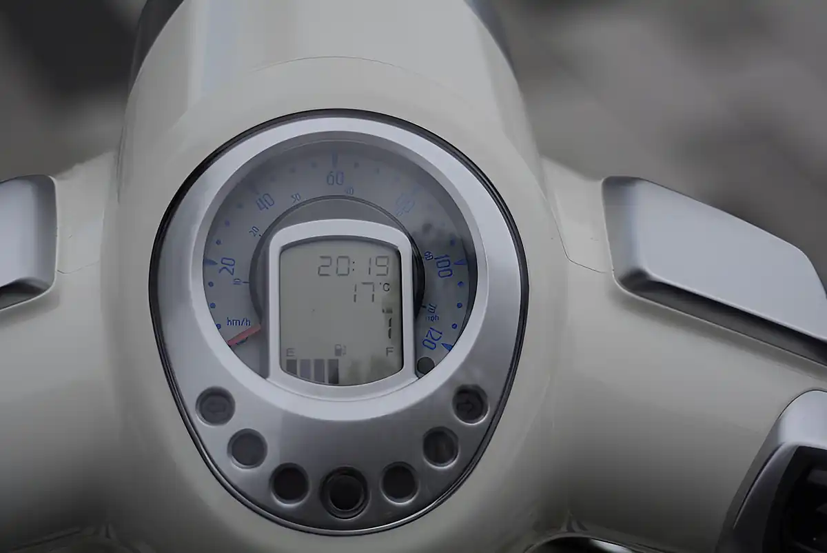 Used Peugeot Django Sport - Interior and Exterior details 6