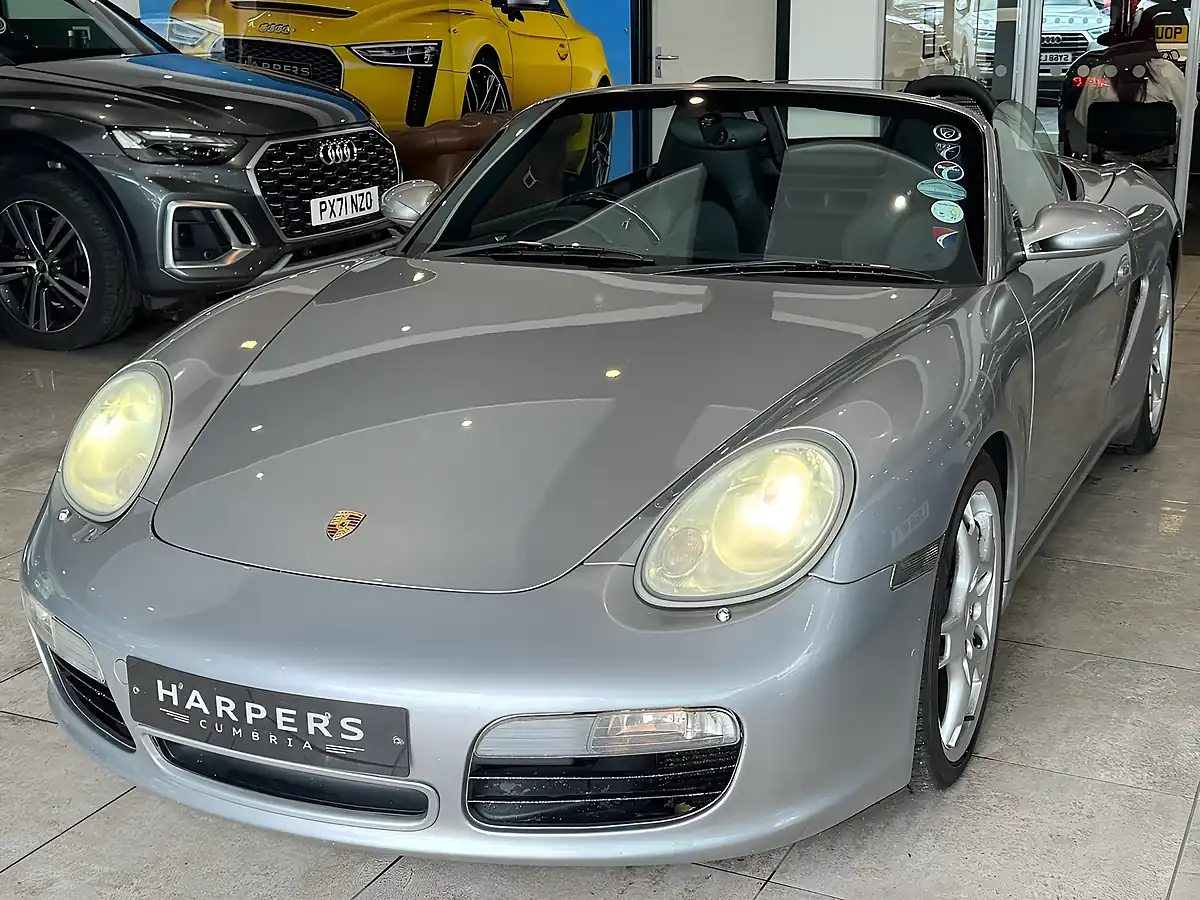 Used Porsche Boxster S - Interior and Exterior details 13
