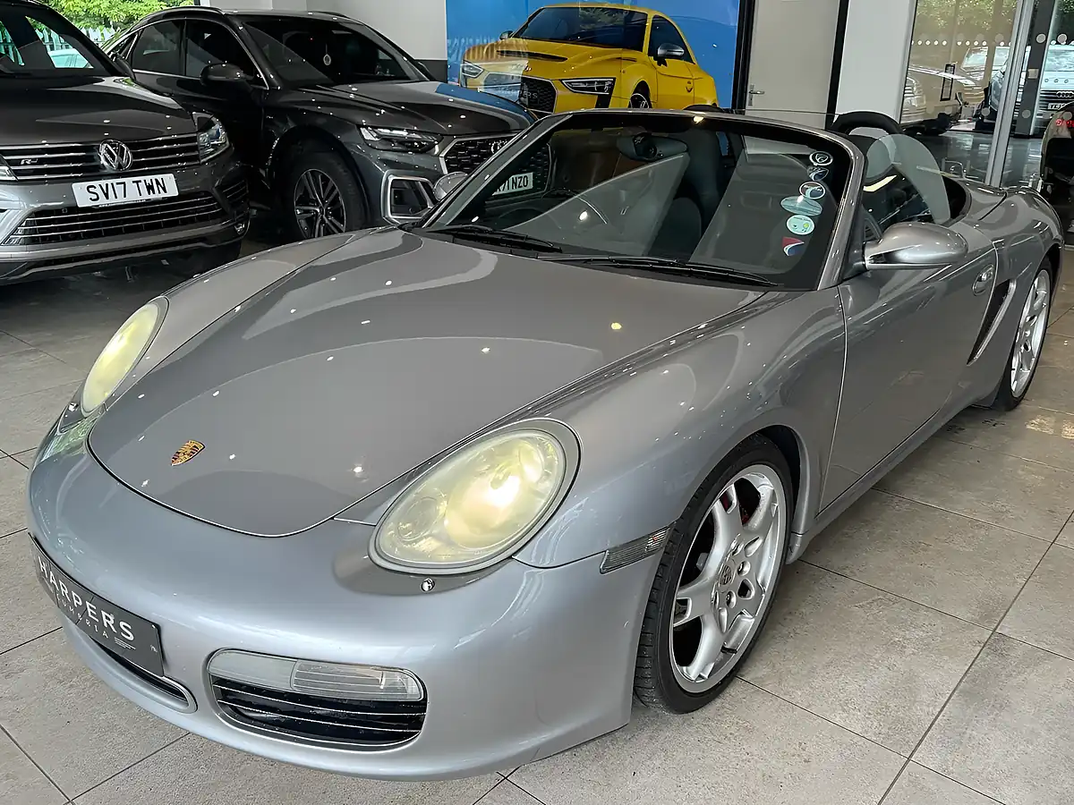 Used Porsche Boxster S - Interior and Exterior details 14