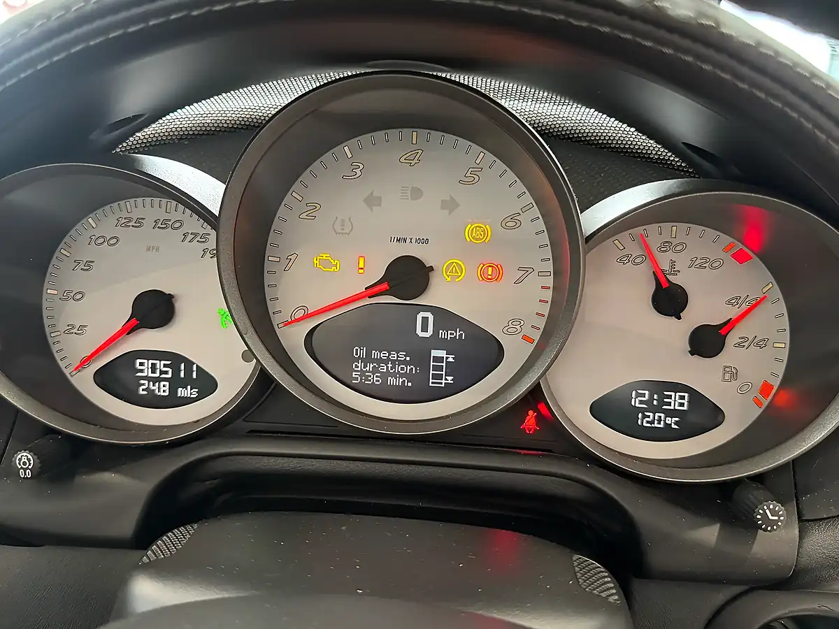 Used Porsche Boxster S - Interior and Exterior details 19