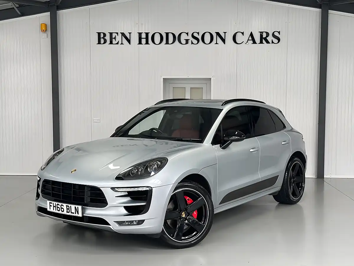 Used Porsche Macan Gts Rhodium Silver - Front View