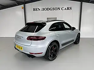 Used Porsche Macan Gts Rhodium Silver - Interior and Exterior details 15