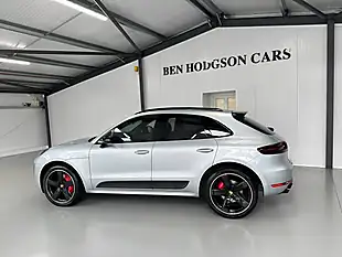 Used Porsche Macan Gts Rhodium Silver - Interior and Exterior details 7
