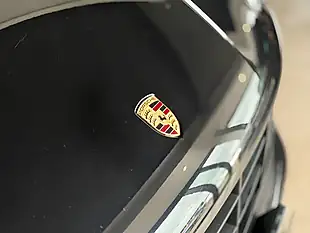 Used Porsche Macan S - Interior and Exterior details 15