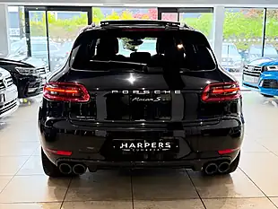 Used Porsche Macan S - Interior and Exterior details 8