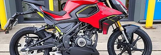 QJ MOTOR SRK 125J 125cc