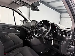 Used Renault Trafic Sport Slate Grey - Interior and Exterior details 11