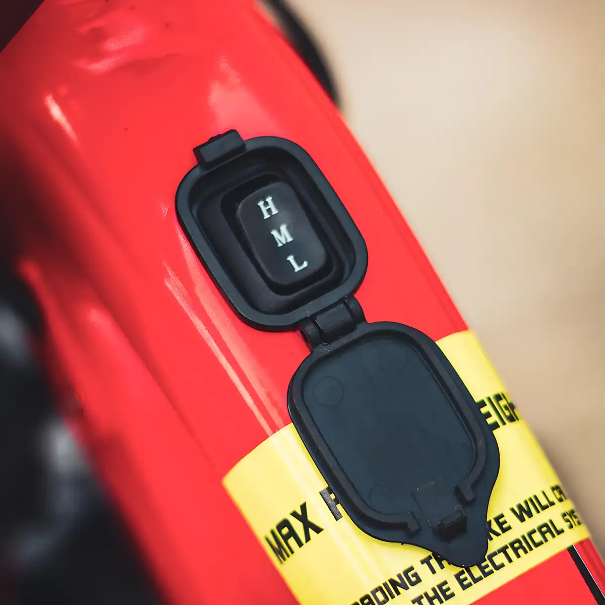 Used Revvi 20" Electric Bike - Interior and Exterior details 6