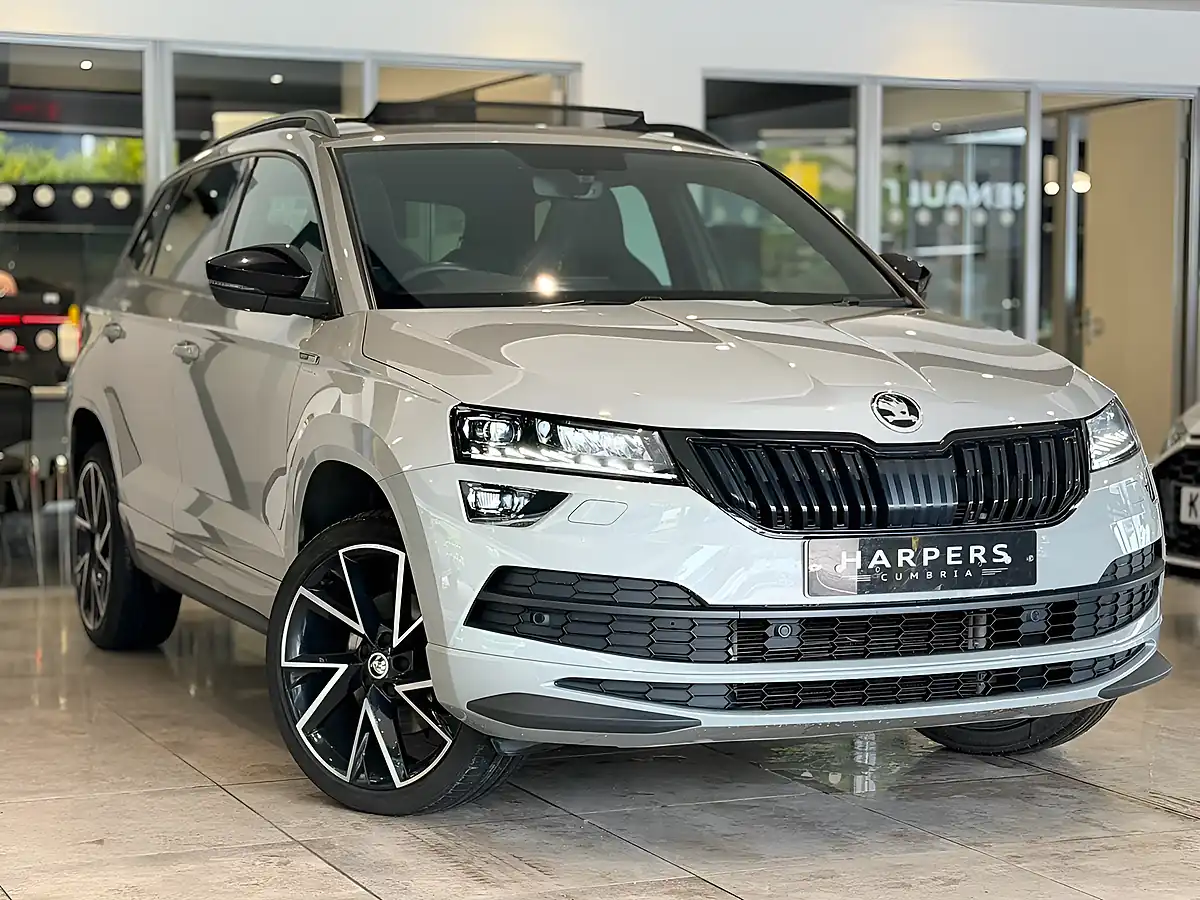Used Skoda Karoq Sportline - Front View