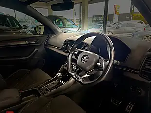 Used Skoda Karoq Sportline - Interior and Exterior details 13