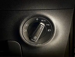 Used Skoda Karoq Sportline - Interior and Exterior details 19
