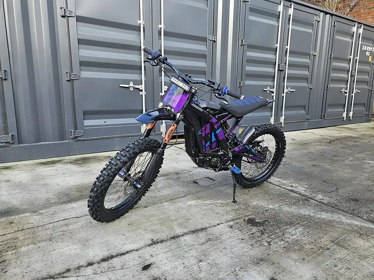 Used Surron Lbx Off-Road - Interior and Exterior details 9