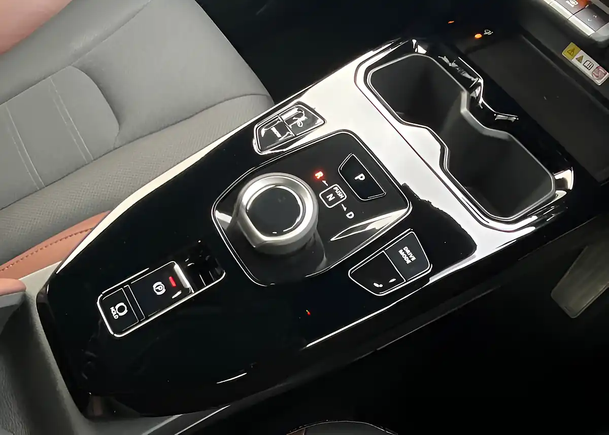 Used Suzuki Evitara Ultra - Interior and Exterior details 14