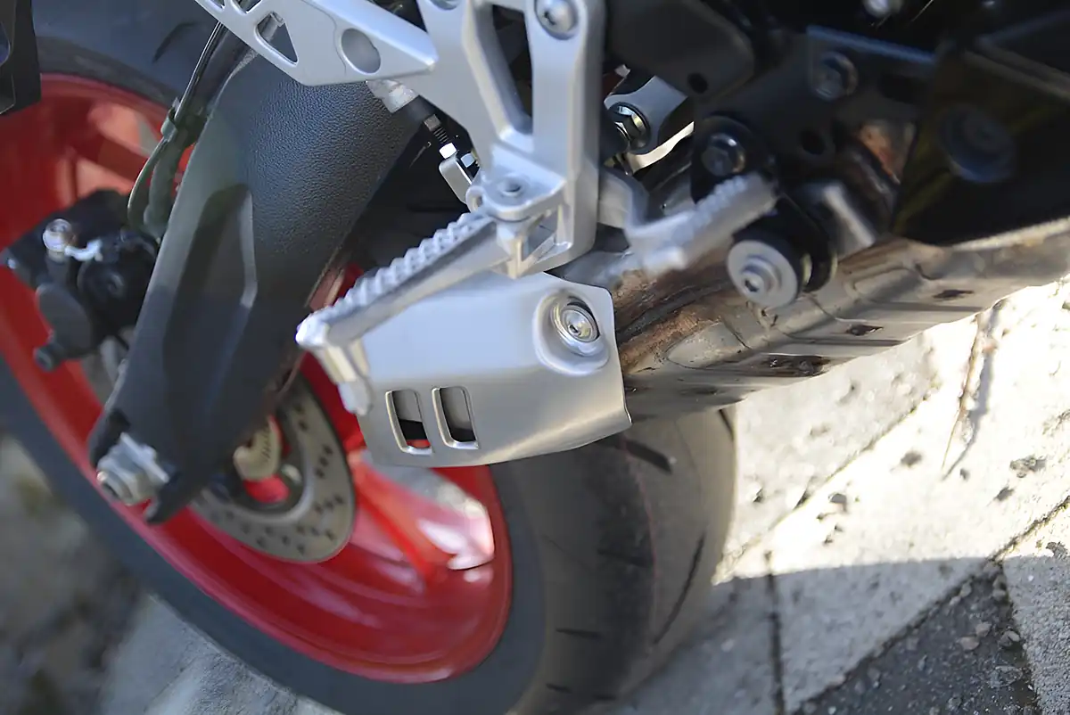 Used Suzuki Gsx 8TT Black - Interior and Exterior details 3
