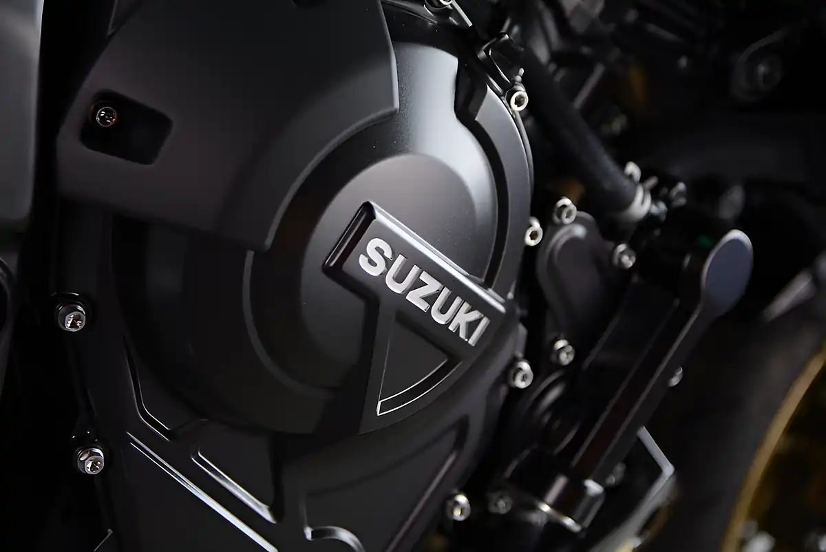 Used Suzuki Gsx GSX-8TT Green - Interior and Exterior details 5