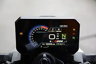 Used Suzuki Gsx-S GSX-8S Silver - Interior and Exterior details 7