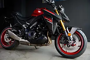 Used Suzuki GSX-S1000 s1000 Candy Red - Interior and Exterior details 7