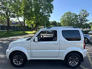 Used Suzuki Jimny SZ4 White - Interior and Exterior details 10