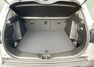 Used Suzuki S-Cross Motion - Interior and Exterior details 15