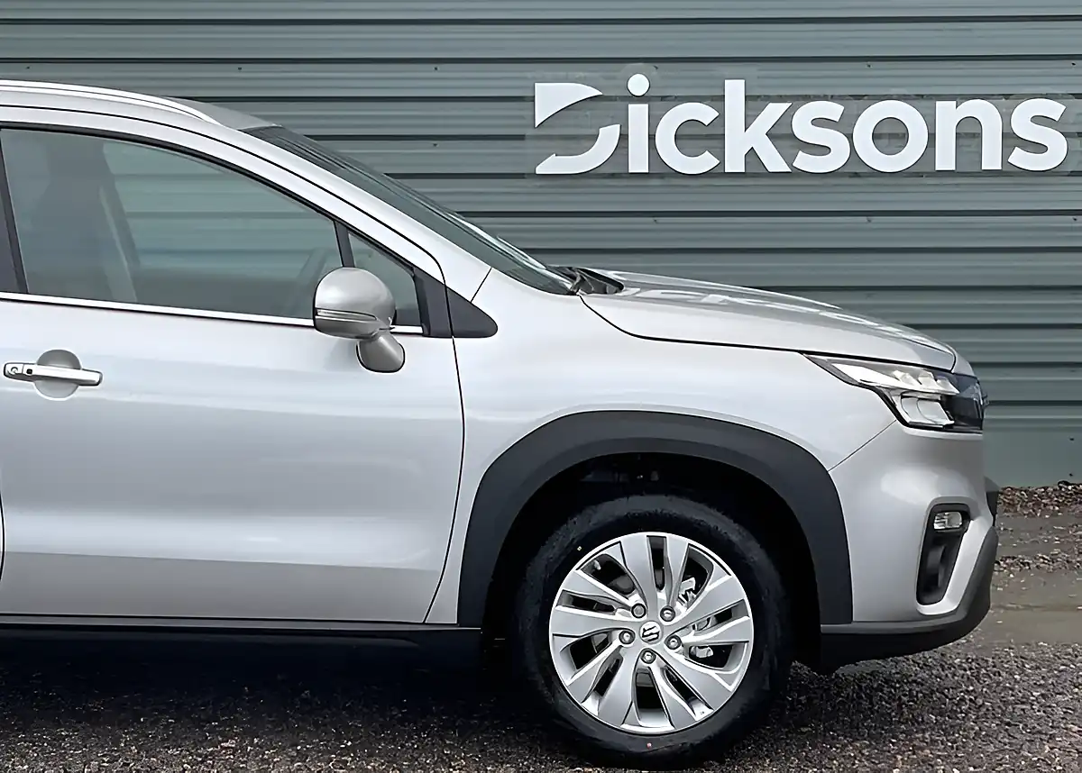 Used Suzuki S-Cross Motion - Interior and Exterior details 6