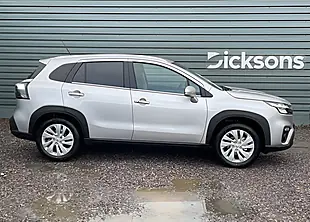 Used Suzuki S-Cross Motion - Interior and Exterior details 9
