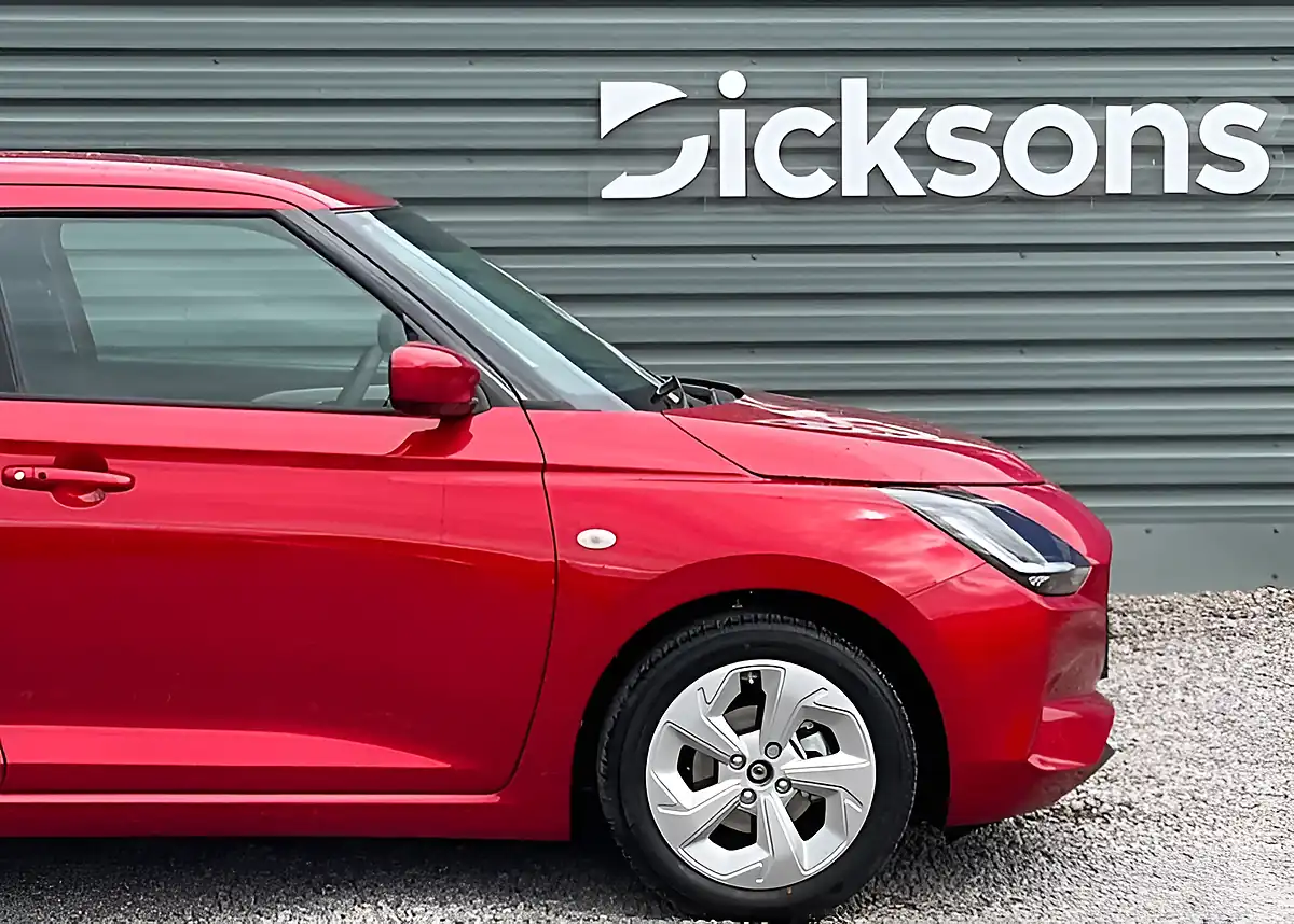 Used Suzuki Swift Motion Burning Red - Interior and Exterior details 7