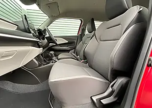 Used Suzuki Swift Motion Burning Red - Interior and Exterior details 8