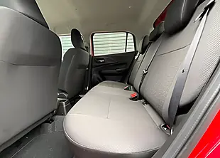 Used Suzuki Swift Motion Burning Red - Interior and Exterior details 11