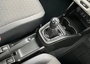 Used Suzuki Swift Motion Burning Red - Interior and Exterior details 20
