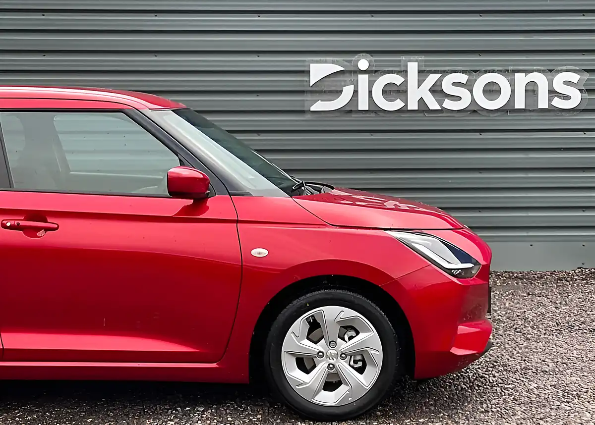 Used Suzuki Swift Motion Burning Red - Interior and Exterior details 3