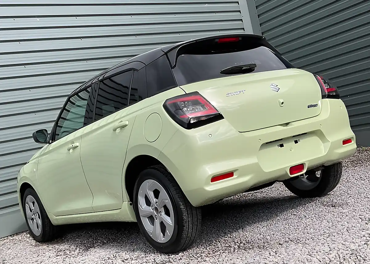 Used Suzuki Swift Motion Cool Yellow/Grey Roof - Interior and Exterior details 6