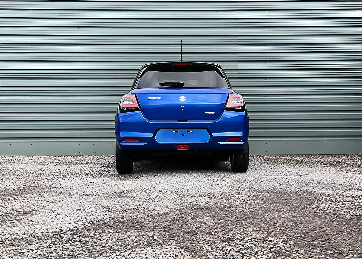 Used Suzuki Swift Motion Frontier Blue/Black Roof - Interior and Exterior details 10