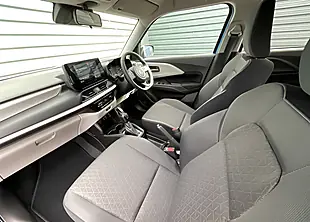 Used Suzuki Swift Motion Frontier Blue/Black Roof - Interior and Exterior details 9