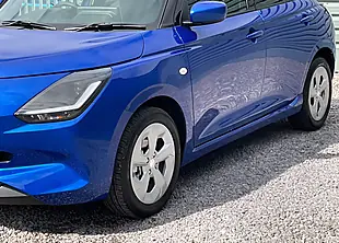 Used Suzuki Swift Motion Frontier Blue - Interior and Exterior details 7