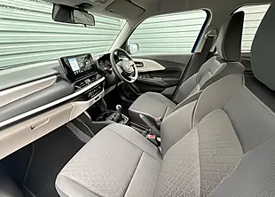 Used Suzuki Swift Motion - Interior and Exterior details 7