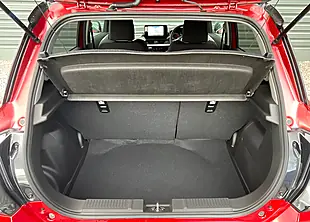 Used Suzuki Swift Motion - Interior and Exterior details 17