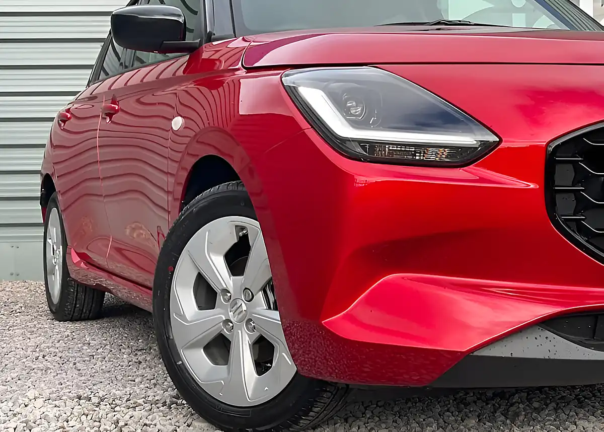Used Suzuki Swift Motion - Interior and Exterior details 2