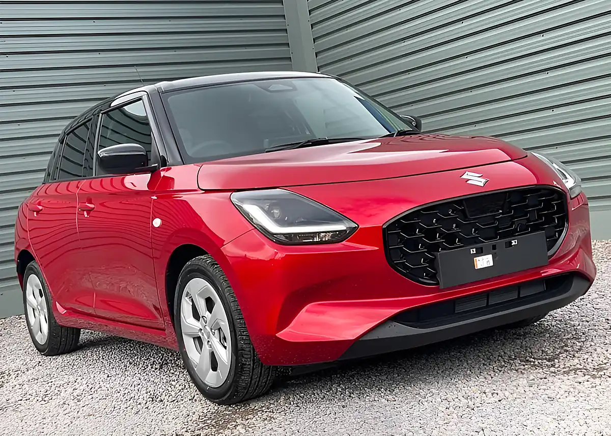 Used Suzuki Swift Motion - Interior and Exterior details 5