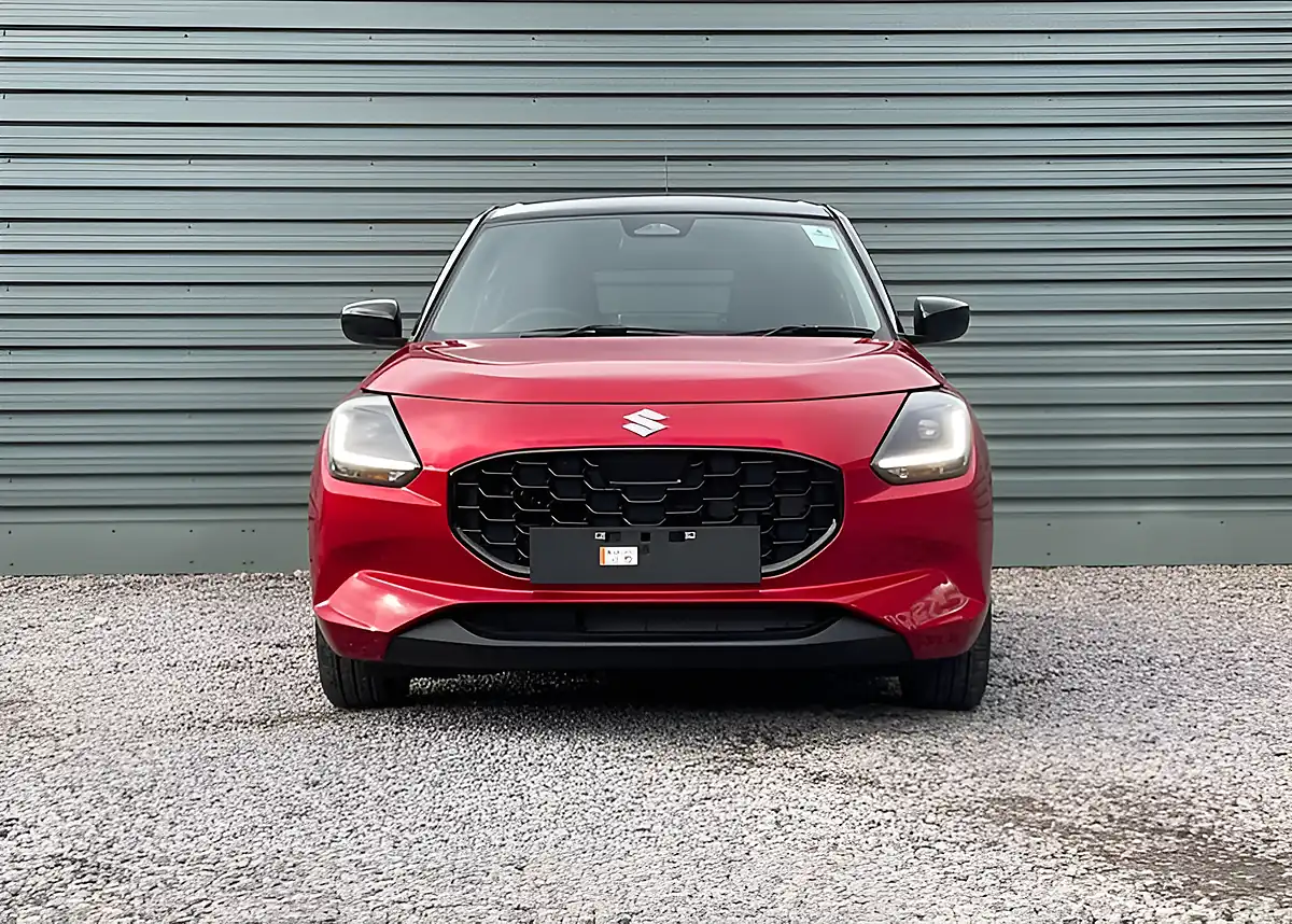 Used Suzuki Swift Motion - Interior and Exterior details 6