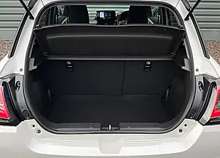 Used Suzuki Swift Motion - Interior and Exterior details 13