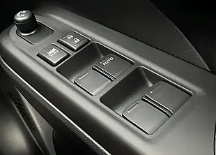 Used Suzuki Swift Motion - Interior and Exterior details 19
